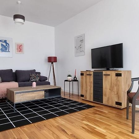 Appartement Penthouse Cosmopolit à Braşov Extérieur photo